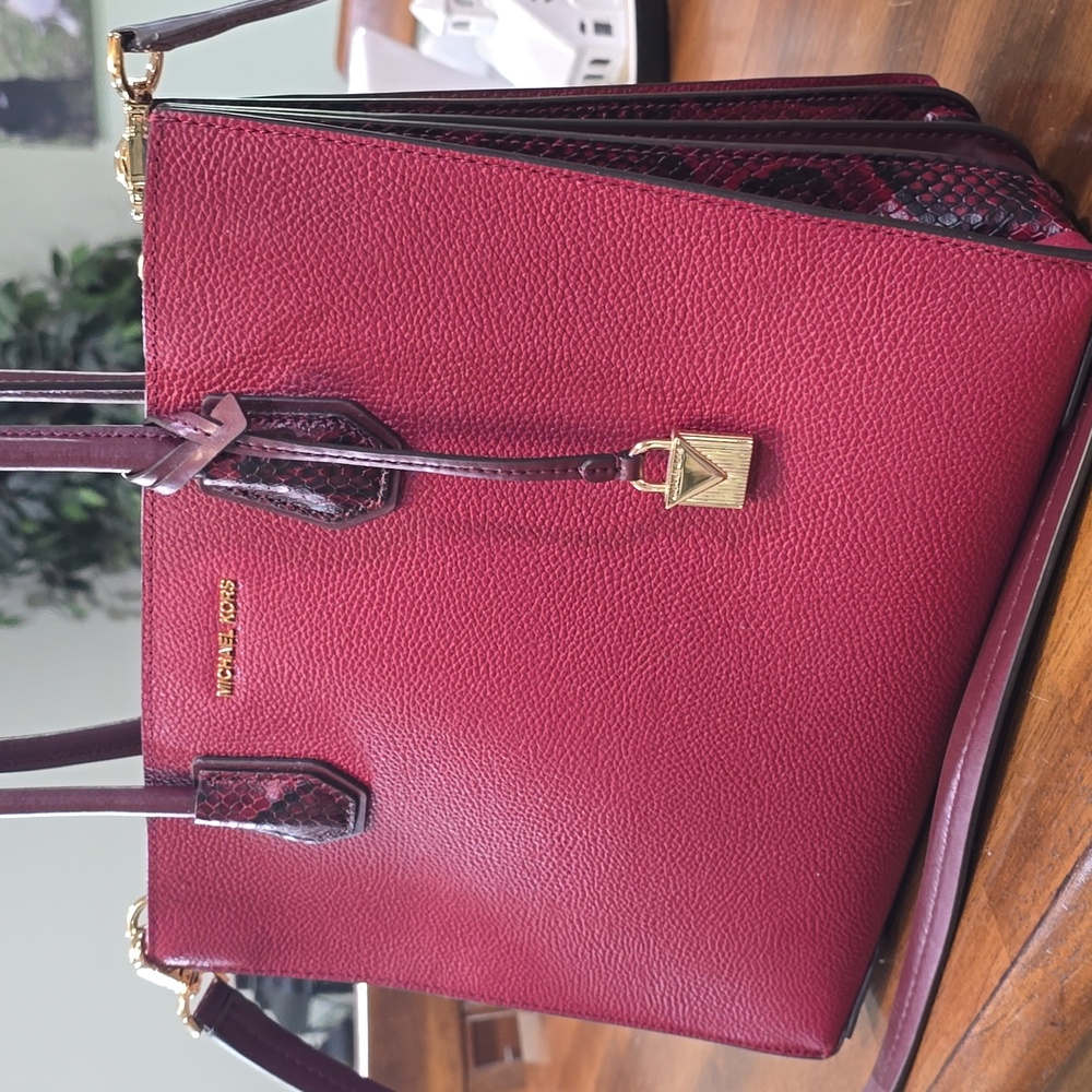 Michael Kors Burgundy Mercer Leather Tote Bag EUC